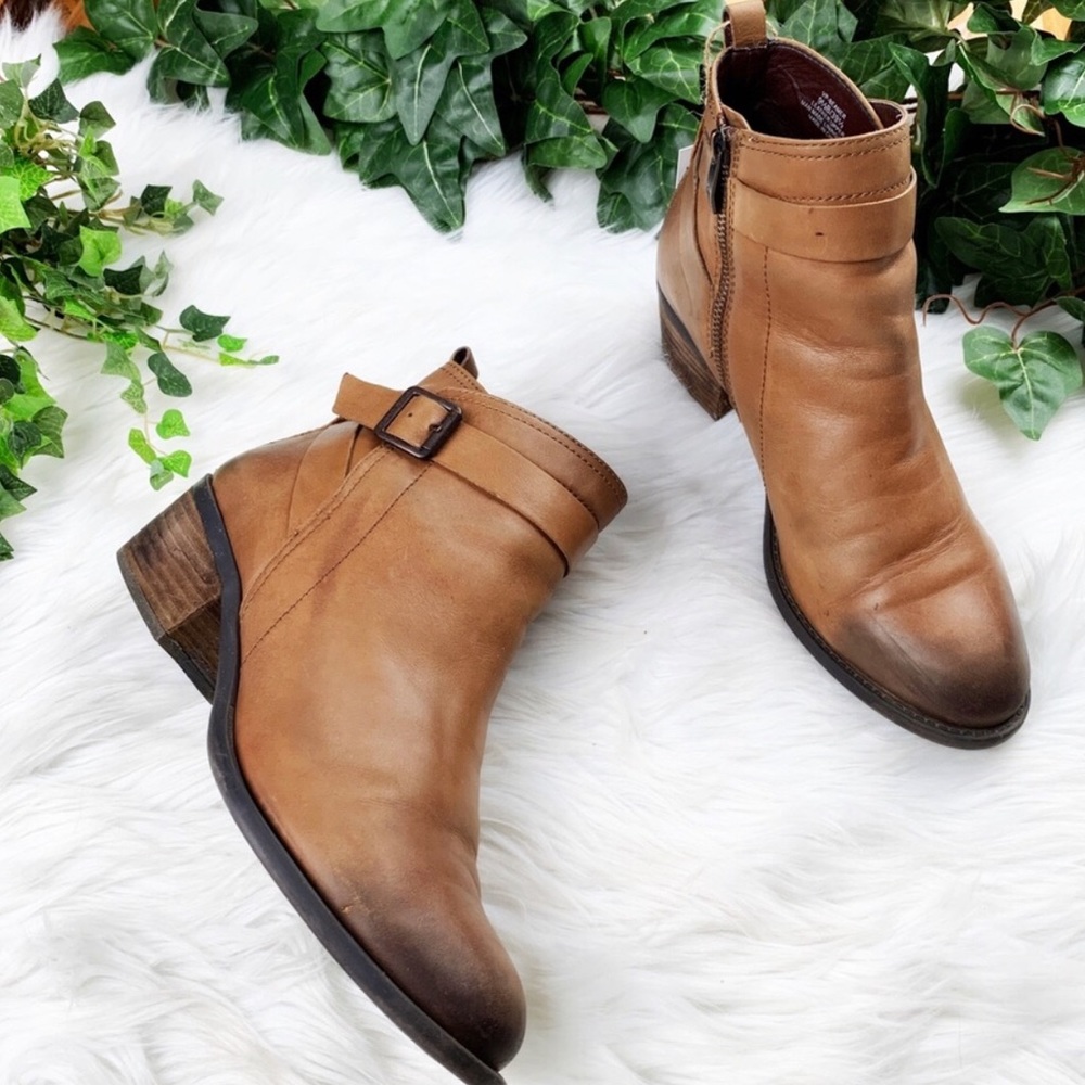 Vince Camuto Beamer Leather Brown Tan Ankle Boots